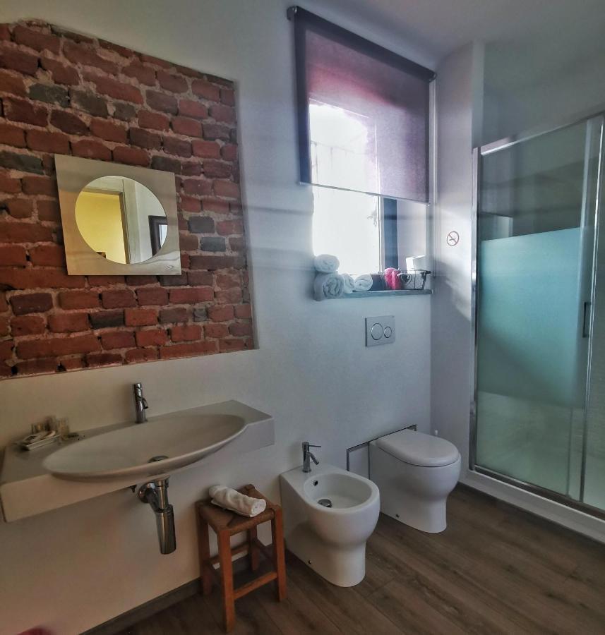 Regis B&B Camere Centro Storico Кивасо Екстериор снимка